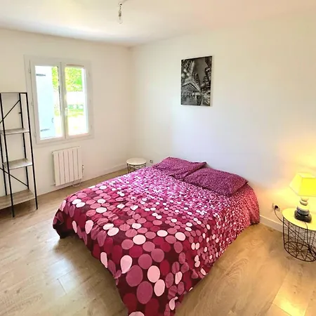 Maison Et Cure Thermale بيت للعطل
